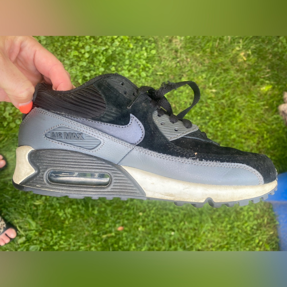 Nike Air Max Black and Gray Athletic Shoes